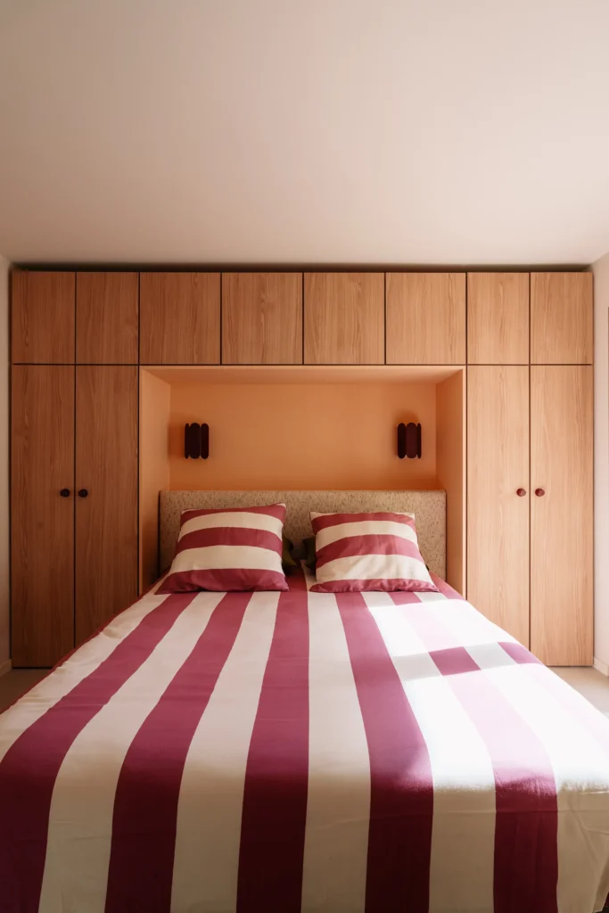 Création d'un appartement dans le cadre de la rénovation d'une maison d'architecte par zut studio