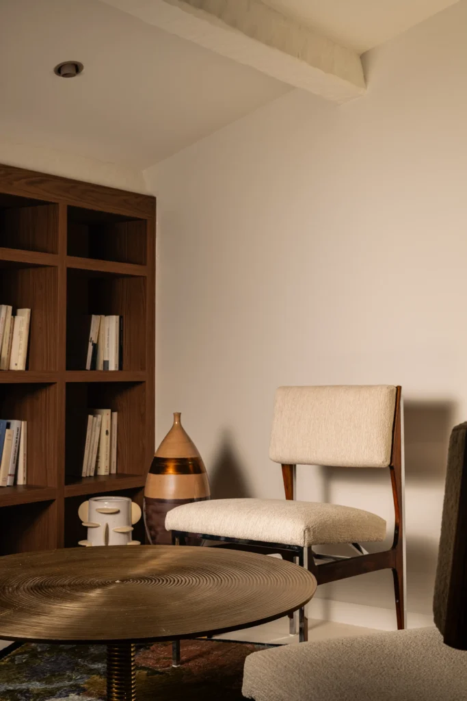 Création d'une bibliothèque sur mesure par zut studio