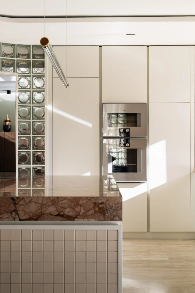 Création d'une cuisine sur mesure par zut studio